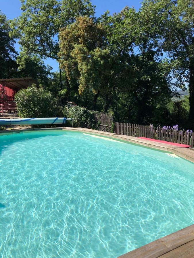 La Bastide De Mauragne - Gite Les Iris Apt Luaran gambar